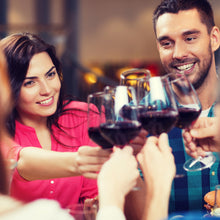 Lade das Bild in den Galerie-Viewer, 2020 Eine Gute Flasche Wein Rot halbtrocken
